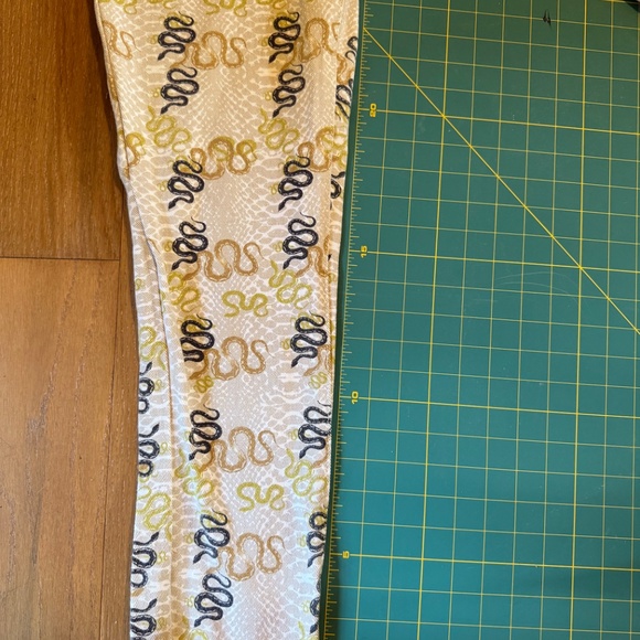 SNAKE JEANS - Small medium high waist denim tapered mom serpent snake print - Picture 5 of 6